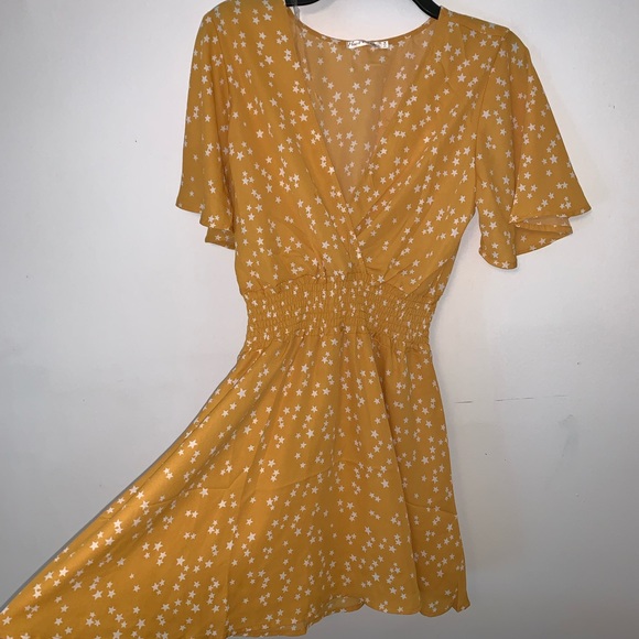 Yellow Starry Sundress - Picture 5 of 5